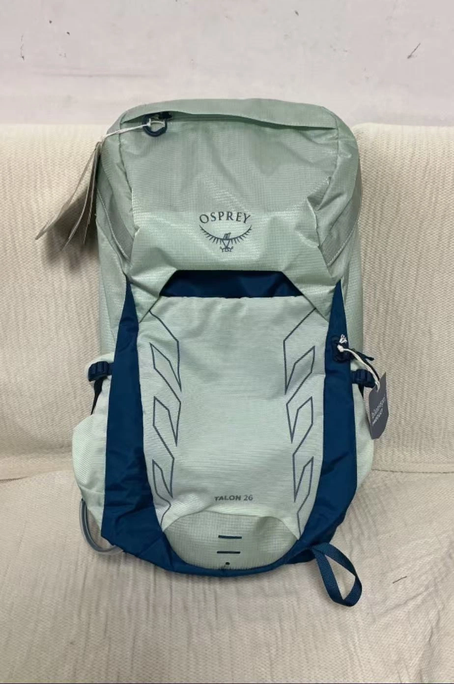 Osprey Talon 26L Backpack, Lightweight Hiking Daypack for Outdoor Trekking Travel